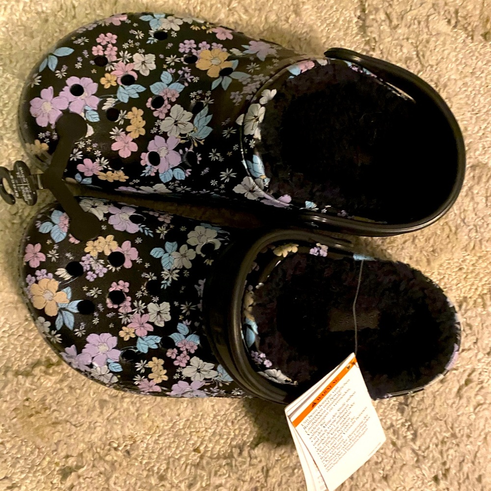 Fleece lined printed clog croc